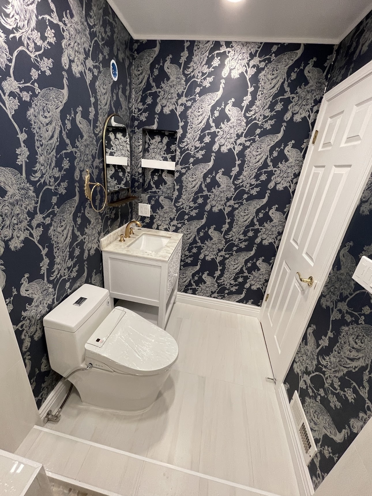Bathroom remodeling project in Los Angeles